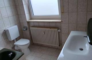 Wohnung mieten in Weiseler Straße 83a, 35510 Butzbach, Schöne 4-Zimmer-Erdgeschosswohnung mit großer Terrasse in Butzbach Stadt.