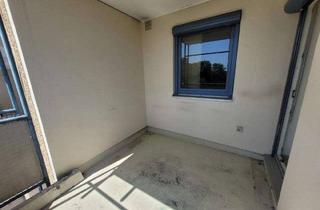 Wohnung mieten in 86391 Stadtbergen, Großzügig mit Süd-Balkon und Aufzug, Näche Uniklinik