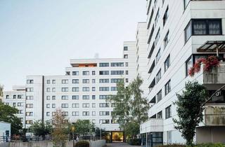 Wohnung mieten in Skarbinastraße 80, 12309 Lichtenrade, Raum für Ihre Ideen: Renovierungsbedürftige Wohnung mit großem Entwicklungspotenzial!