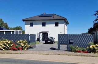 Villa kaufen in 31246 Groß Lafferde, Neuwertige top moderne Stadtvilla Feldrandlage