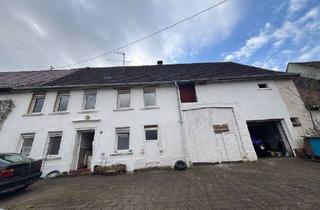 Haus kaufen in 66887 Sankt Julian, Wohnhaus mit angrenzender Scheune