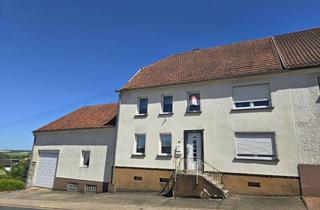 Haus kaufen in 66822 Lebach, 1 bis 2 Familienhaus in Ortsteil von Lebach