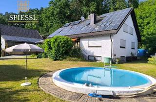 Haus kaufen in 85410 Haag an der Amper, Modernes 3-Familienhaus mit Pool in Waldrandlage