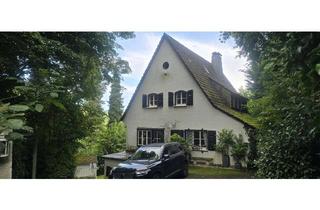 Einfamilienhaus kaufen in 58285 Gevelsberg, Stilvolles Einfamilienhaus mit Einliegerwohnung, großem Garten und Baugrundstück