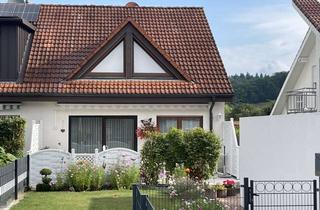 Doppelhaushälfte kaufen in 74199 Untergruppenbach, Schicke Doppelhaushälfte in super Randlage, top gepflegt – provisionsfrei