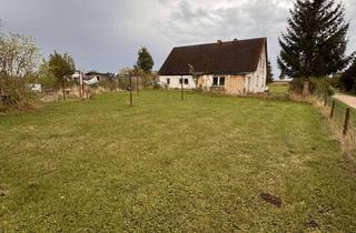 Haus kaufen in Klaber, 18279 Langhagen, sanierungsbedürftiges EFH mit ca. 5.376 m² Grundstück in ruhiger Feldrand-Lage
