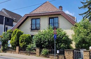 Anlageobjekt in 55128 Bretzenheim, Mehrgenerationenwohnen: Gepflegtes Zweifamilienhaus - Mainz-Bretzenheimretzenheim