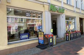 Gewerbeimmobilie mieten in Lange Straße 26, 18311 Ribnitz-Damgarten, Gewerberäume (EG) in 1-A Lage in der Langen Str. 26 in Ribnitz zu vermieten