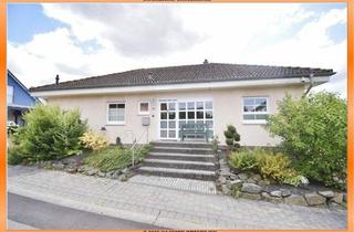 Einfamilienhaus kaufen in 56291 Pfalzfeld, Attraktives Einfamilienhaus mit ausgebautem Kellergeschoss und zusätzlichem Baugrundstück