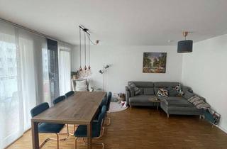 Wohnung kaufen in 55118 Neustadt, Stilvolle, neuwertige 4-Zimmer-Wohnung mit 2 Balkonen, Einbauküche und TG-Stellplatz in Mainz