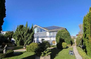 Anlageobjekt in 71083 Herrenberg, Einzigartige Villa mit Schwimmhalle, Garten und Wintergarten in Oberjesingen