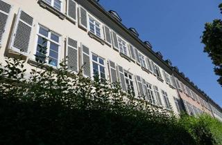 Wohnung kaufen in 65187 Wiesbaden, Wiesbaden - Altbauwohnung im Dichterviertel mit Gärtchen!