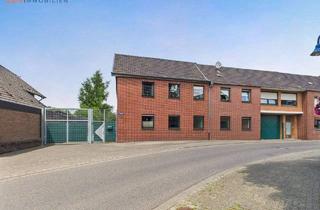 Einfamilienhaus kaufen in 41836 Hückelhoven, Hückelhoven-Altmyhl - Einfamilienhaus mit Einliegerwohnung und vielseitig nutzbaren Kfz-Hallen in Hückelhoven-Altmyhl