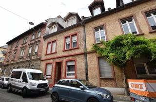 Mehrfamilienhaus kaufen in 68169 Mannheim, Mannheim - Kompaktes 4-Parteien Mehrfamilienhaus in Mannheim Neckarstadt