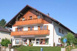 Wohnung kaufen in 82266 Inning, Modernisierte, lichtdurchflutete 3-Zi-Whg. mit Süd- u. Ostbalkon inkl. Freiluftstellpl. in zentraler