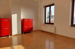 Wohnung mieten in Otto-Von-Guericke-Straße 46, 39104 Altstadt, helle 3-Zimmer-Dachgeschosswohnung mit großem Balkon in Magdeburgs Altstadt (Einbauküche optional)