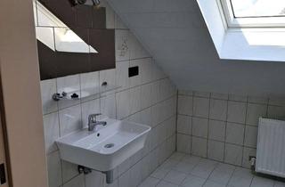 Wohnung mieten in 85716 Unterschleißheim, Sonnige 2 - Zimmer Dachgeschoss Wohnung
