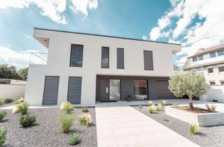 Villa kaufen in Fürstenauer Straße 27, 38159 Vechelde, Moderne exklusive Villa mit Pool und separatem Pool-Haus (Room Tour nicht verpassen)