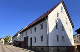 Haus kaufen in 73207 Plochingen, 73207 Plochingen: 2-FH + 2 zur Wohnfläche vorbereitete Stockwerke. Viel Nutzfläche. Scheune. Garage.