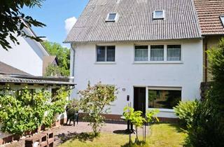 Haus mieten in Am Krämer, 66440 Blieskastel, Großzügiges Einfamilienhaus mit Garten, Garage & Stellplätzen in Blieskastel-Niederwürzbach
