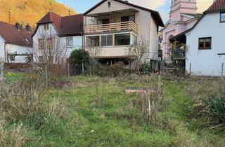 Haus kaufen in 76857 Ramberg, ++ Freistehendes 2-Parteienhaus mit Balkon, Garten und Garage ! ++