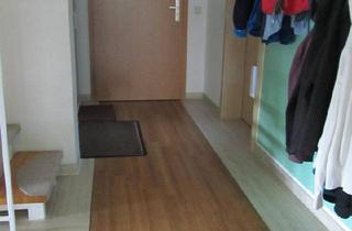 Wohnung kaufen in 04827 Machern, Machern - Dachgeschoss-Maisonette-Wohnung