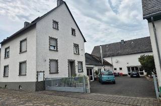 Haus kaufen in 56865 Blankenrath, Blankenrath - großes Haus mit Grundstück