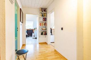 Wohnung kaufen in 71672 Marbach, Dachgeschosswohnung mit fabelhaftem Ausblick und zwei Stellplätzen