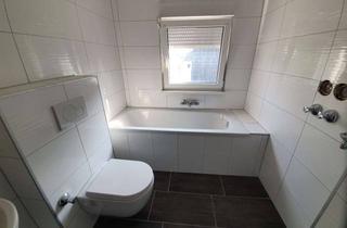 Wohnung mieten in 44534 Lünen, Erstbezug nach Sanierung: Attraktive 2,5-Raum-Dachgeschosswohnung mit geh. Innenausstattung in Lünen