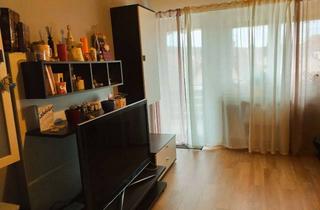Wohnung mieten in 97753 Karlstadt, 3-Zimmer-DG-Wohnung mit Einbauküche in Karlstadt-Wiesenfeld