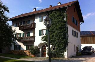 Wohnung mieten in Hofmark 28, 84307 Eggenfelden, Helle Altbauwohnung mit Balkon in historischer Hofmark Gern/Eggenfelden