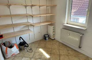 Wohnung mieten in Lotterbergstr 10, 34587 Felsberg, Preiswerte 5-Raum-Wohnung mit EBK in Wolfershausen