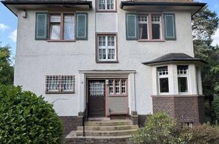 Villa kaufen in 63303 Dreieich, Repräsentative Villa mit parkähnlichem Grundstück