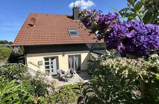 Doppelhaushälfte kaufen in 51789 Lindlar, Topp gepflegte Doppelhaushälfte - Sonnenterrasse - zum Sofortbezug !