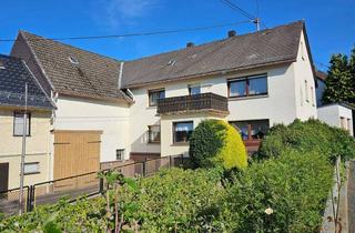 Haus kaufen in 56271 Roßbach, EFH mit großem Grundstück und Scheune, gute Lage