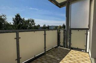 Wohnung kaufen in 04575 Neukieritzsch, 7,22 % Sollrendite - Frisch sanierte 3-Zimmer-Wohnung mit Balkon im Leipziger Neuseenland