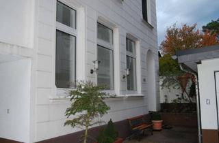 Wohnung mieten in Platz Der Republik 40a, 42107 Elberfeld, *** Schöne 2. Zimmer Wohnung mit Terrasse ***