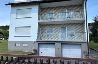 Wohnung mieten in Rosenstraße 15a, 92421 Schwandorf, Ansprechende 4-Zimmer-Wohnung mit Balkon in Bayern - Schwandorf