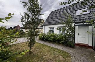 Haus mieten in Teutendorfer Weg 67, 23570 Travemünde, Doppelhaushälfte mit Garten + gehobener Innenausstattung im schönen Travemünde - sofort bezugsfertig