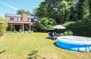 Haus kaufen in 40699 Erkrath, Privater Gartentraum am Wald