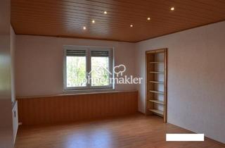 Wohnung kaufen in 92237 Sulzbach-Rosenberg, Schöne 5 Zimmer Wohnung, die problemlos in zwei separate Wohnungen umgebaut werden kann