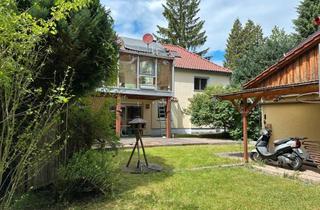 Doppelhaushälfte kaufen in 90547 Stein, Doppelhaushälfte mit Wellnessbereich und großem Grundstück! Exklusives Wohnen und Entspannungsoase!