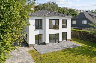 Villa kaufen in 12355 Berlin, Erstbezug! Exklusive Niedrigenergie-Stadtvilla in beliebter Lage von Berlin-Rudow