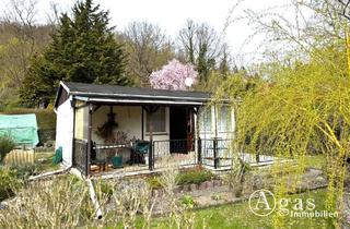 Haus kaufen in 16248 Liepe, Gartengrundstück mit Ferien-Bungalow am Ortsrand von Liepe in einer Gartensiedlung am Kanal