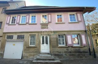 Haus kaufen in 74613 Öhringen, Zentral & besonders: Charmantes Wohnhaus mit Garage direkt an der Fußgängerzone