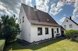 Einfamilienhaus kaufen in 36381 Schlüchtern, Gepflegtes Einfamilienhaus mit großem Garten & Garage in idyllischer Lage von Schlüchtern-Vollmerz