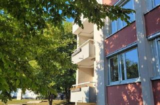 Wohnung kaufen in Straßenäcker 9, 71634 Ludwigsburg, Ludwigsburg - Attraktive 2,5-Zimmer-Kernsanierte-Wohnung