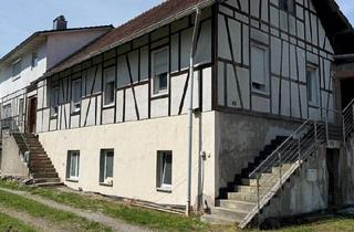 Doppelhaushälfte kaufen in 78333 Stockach, Stockach - DHH mit Potenzial in Stockach - 560qm Grundstück - für Handwerker