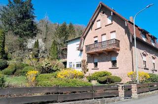 Mehrfamilienhaus kaufen in 67473 Lindenberg, Lindenberg - Mehrfamilienhaus
