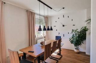 Wohnung kaufen in 95030 Hof, Hof - Lichtdurchflutete und renovierte 3-Zimmer Wohnung in Hof